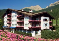 Alpen Hotel Corona Dolomiti Sport & Wellness